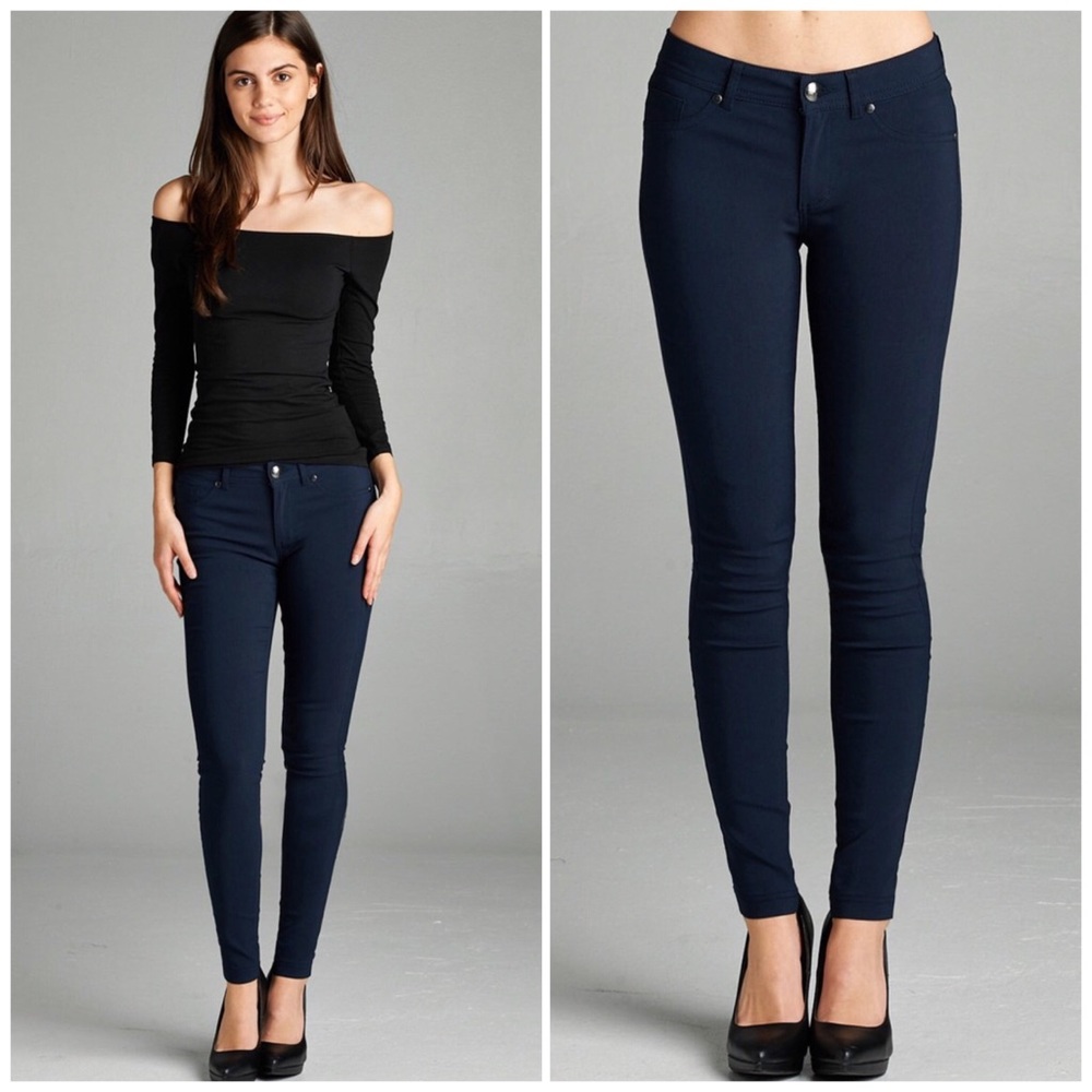 ❗️CLOSING SALE❗️ Navy Skinny Ponte Pants